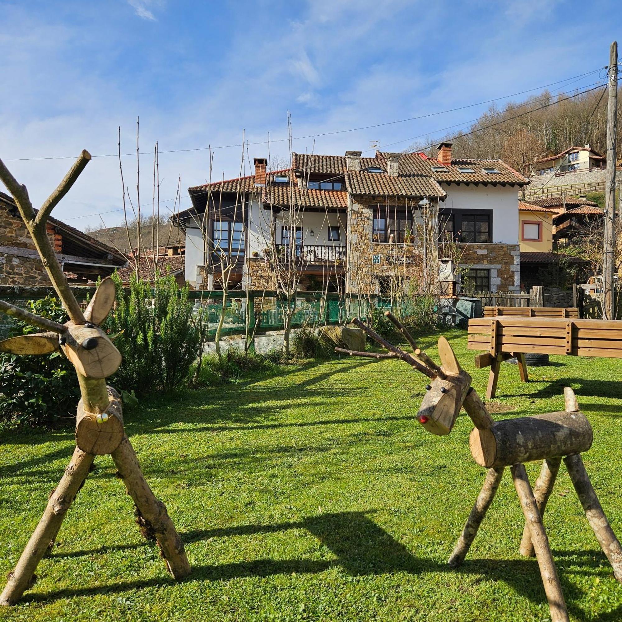 Apartamentos Rurales El Collain De Campiellos Eksteriør billede